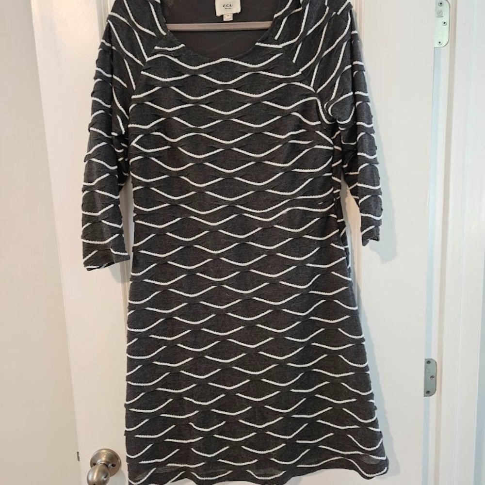 UEC ECI Gray and White Dress, Size 14